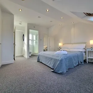 https://apt-the-loft.cambridgehotelsuk.com